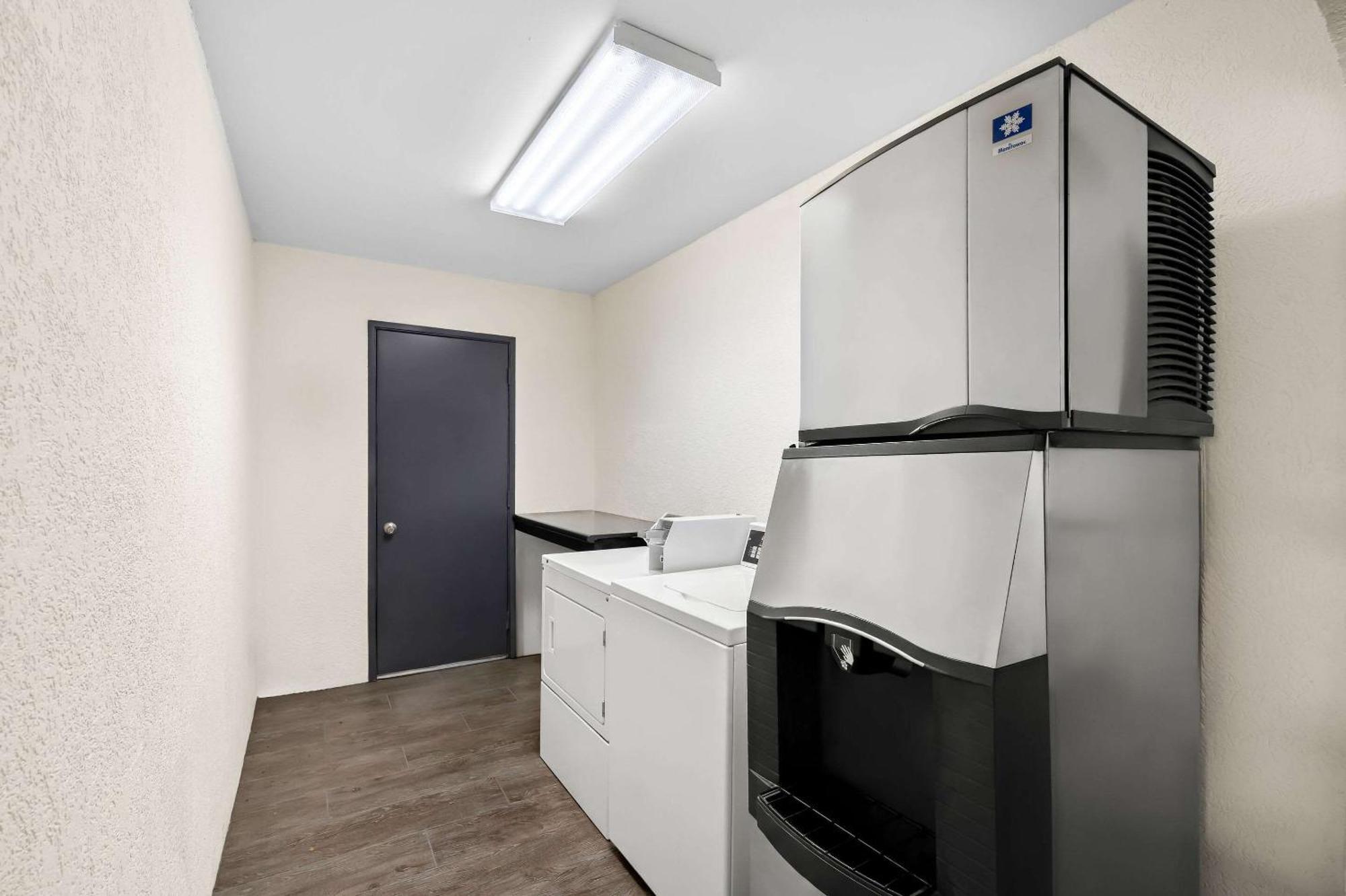 Quality Inn & Suites Monticello المظهر الخارجي الصورة