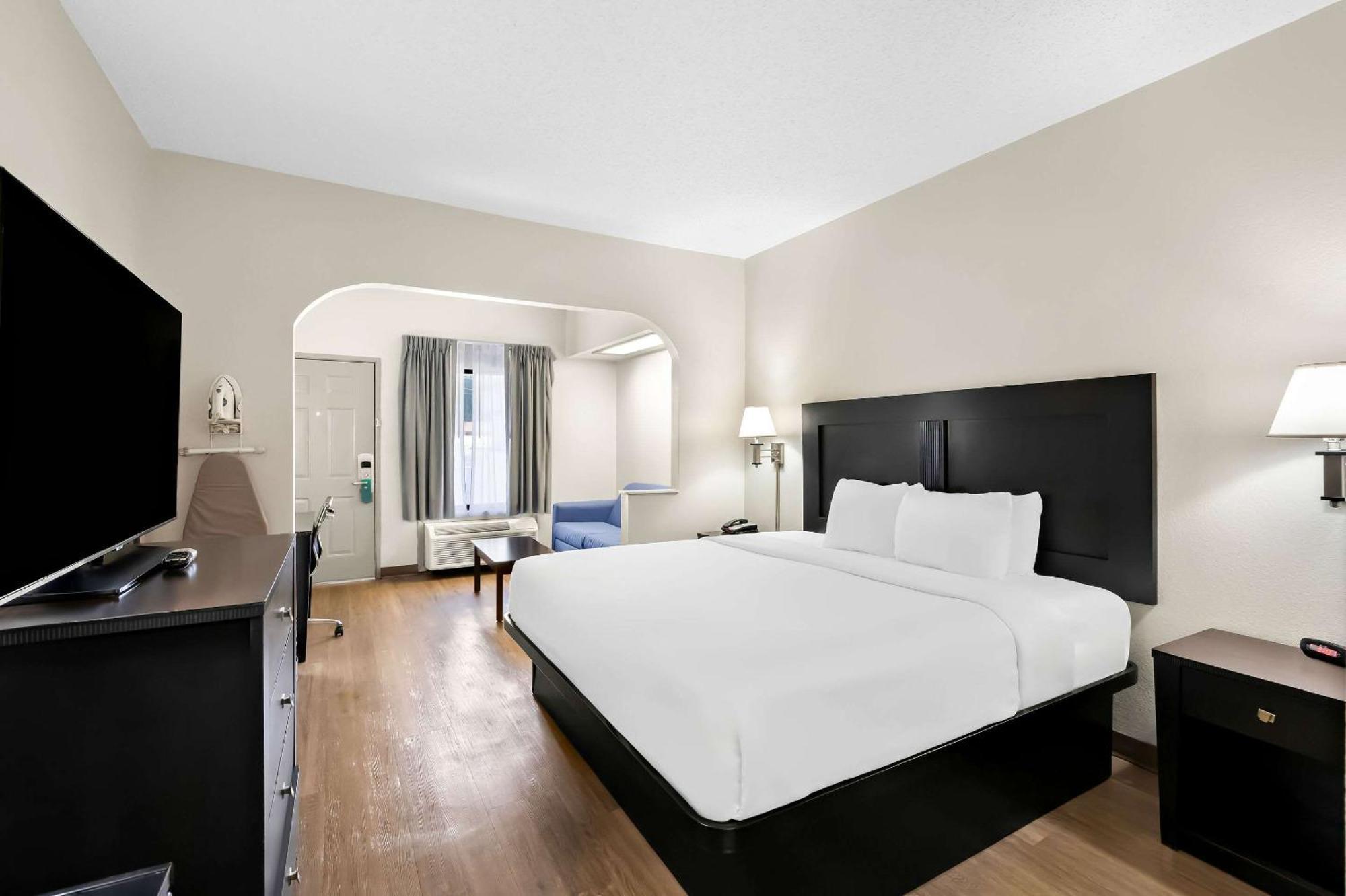 Quality Inn & Suites Monticello المظهر الخارجي الصورة
